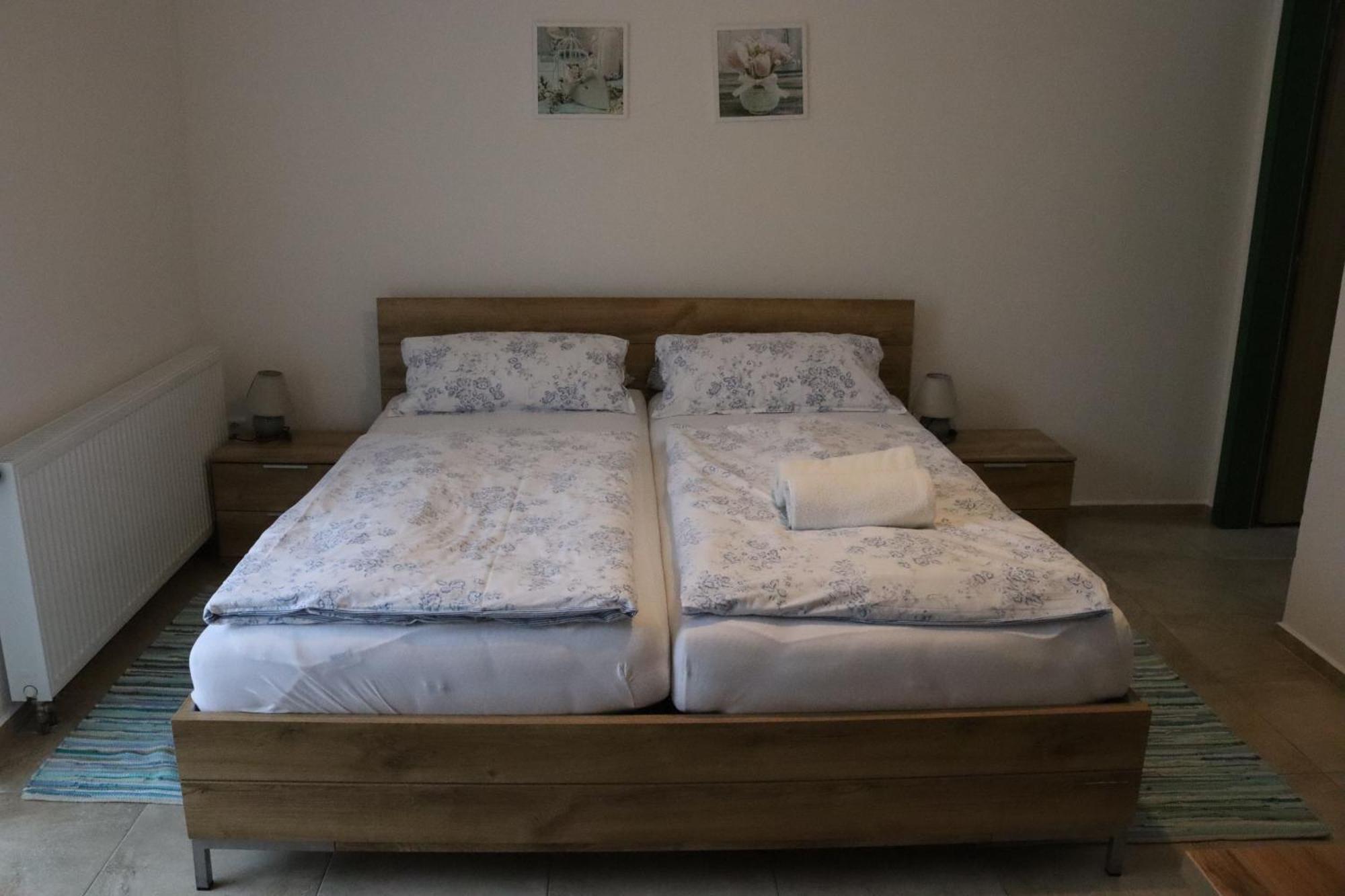 Penzion-apartmán Souček Jindřichŭv Hradec Kültér fotó